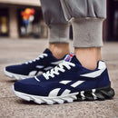 Tenis esportivo masculino  casual.